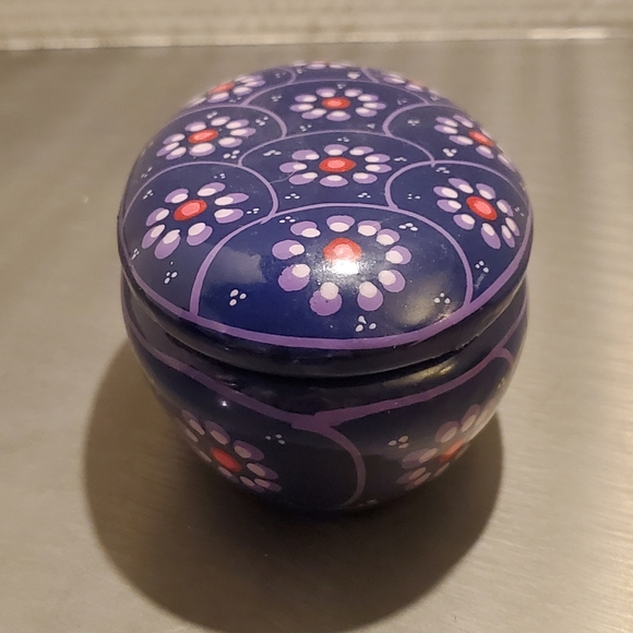 Vintage Red Clay Purple Mexican Folk Art Floral Hand Painted Oval Trinket Box - Picture 2 of 12